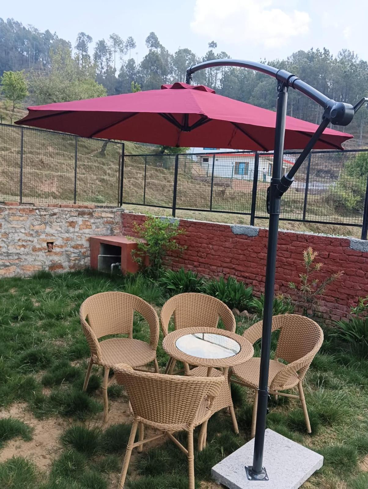 Winter Woods Cottages - 3-Bedroom Homestay Shitlakhet 外观 照片